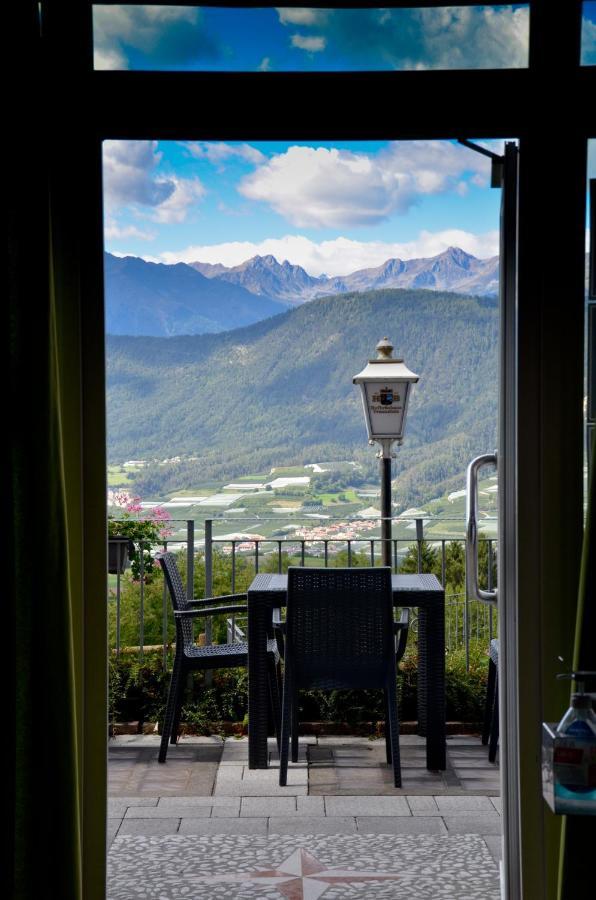 Hotel Villa Argentina Ronzone Esterno foto